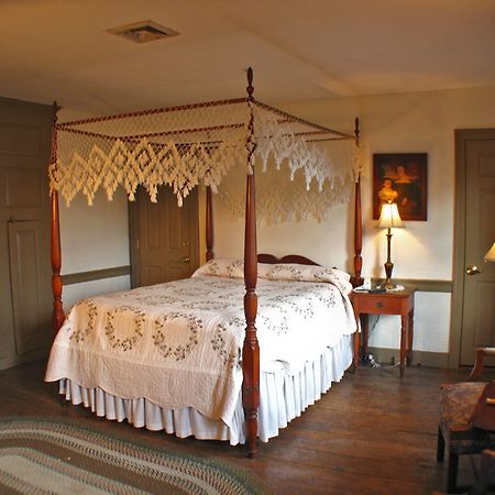 Whitehall Mansion Мистик Экстерьер фото